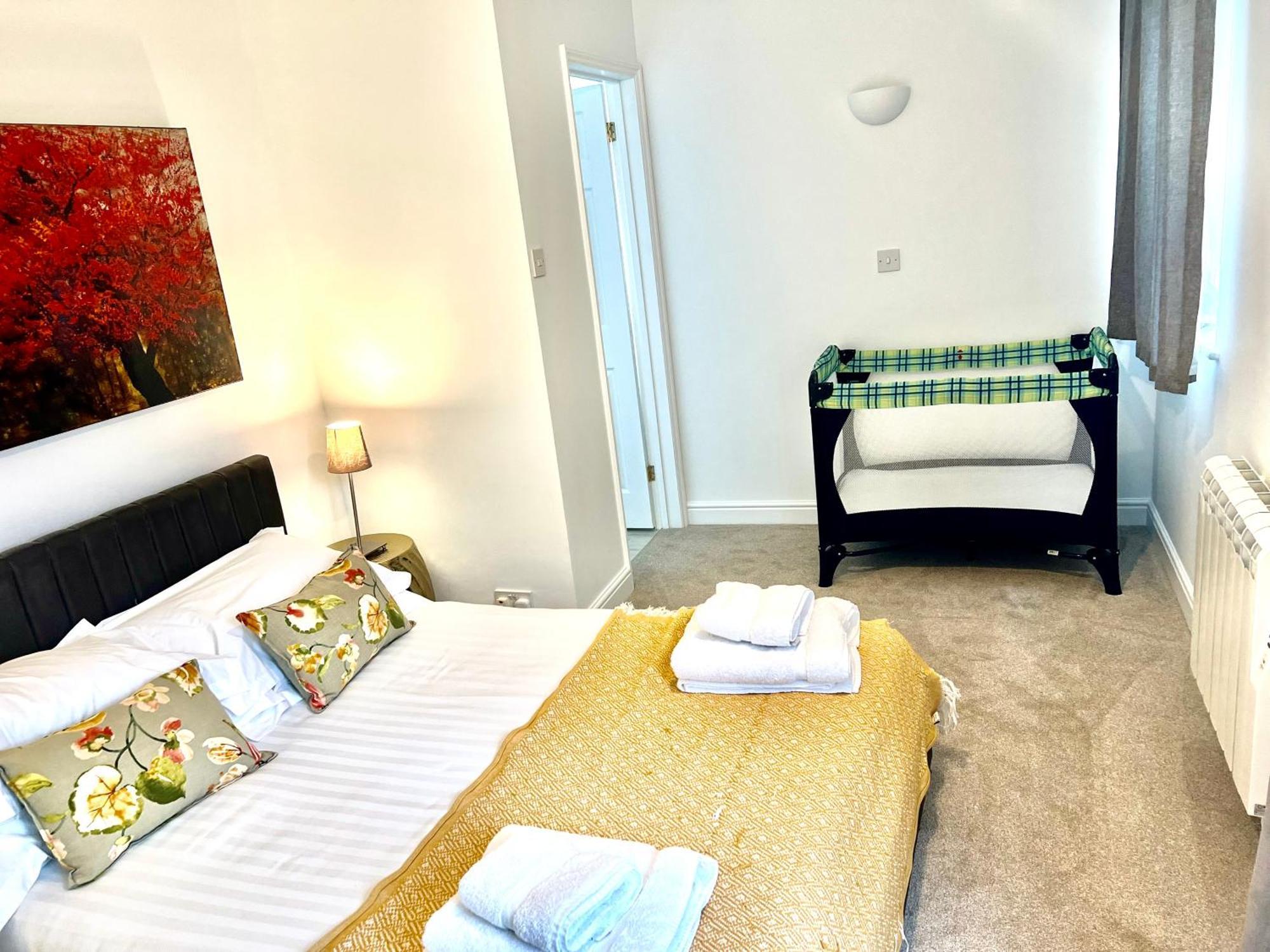 Castleford Cottage , Lowermill Estate Somerford Keynes Esterno foto